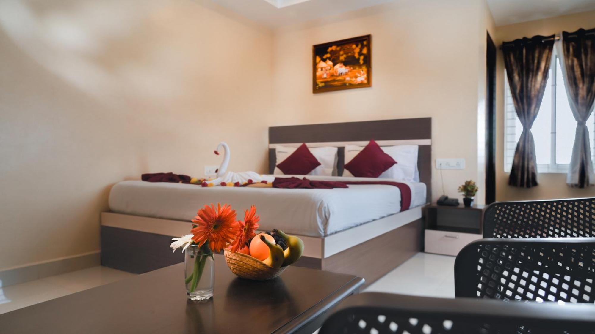 Hotel Mountview Comforts Tirupati Extérieur photo