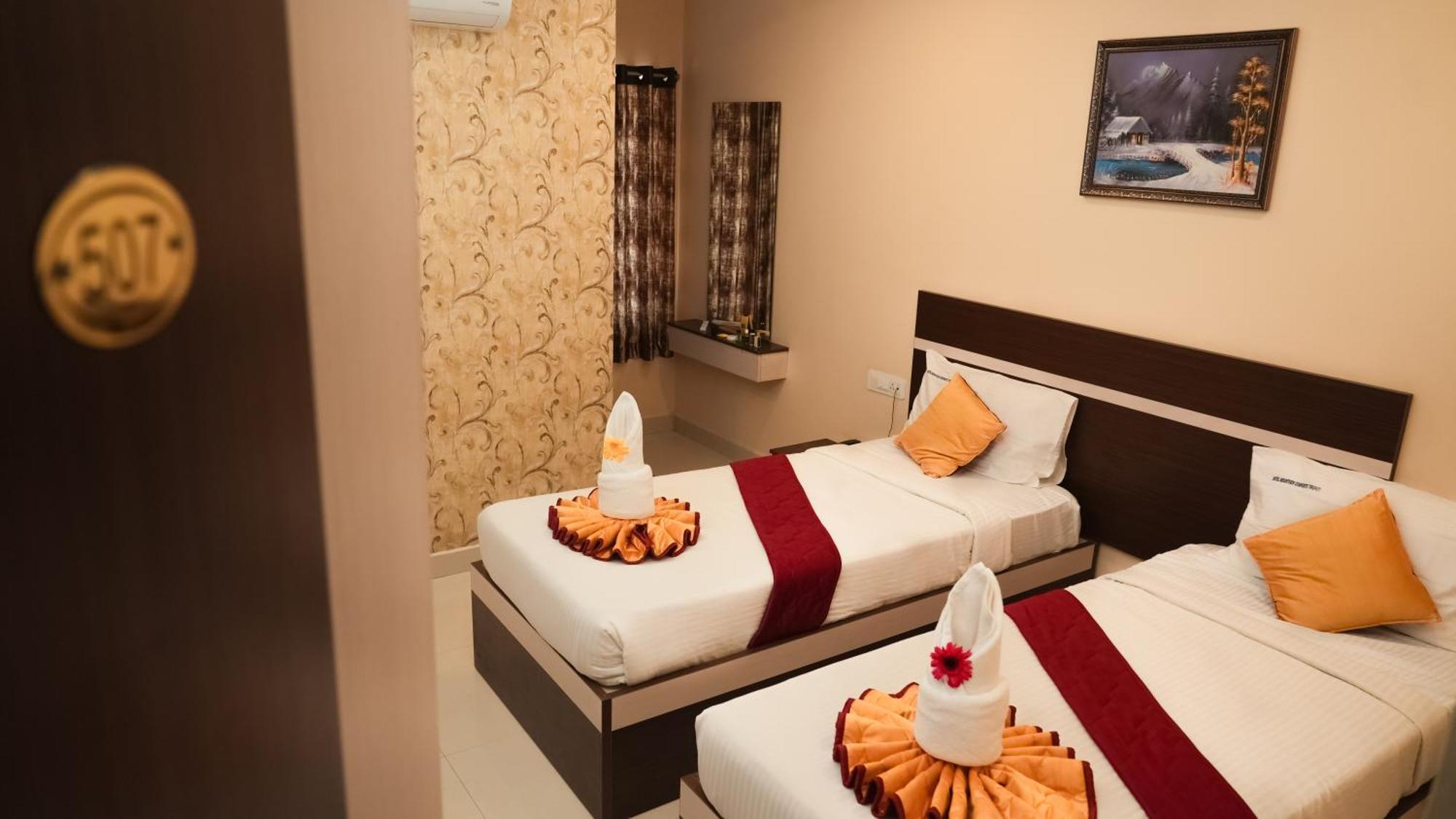 Hotel Mountview Comforts Tirupati Extérieur photo