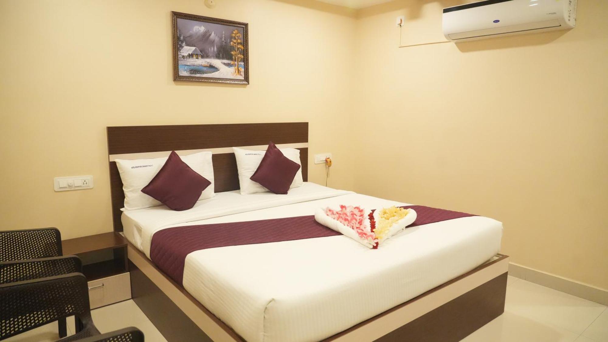 Hotel Mountview Comforts Tirupati Extérieur photo